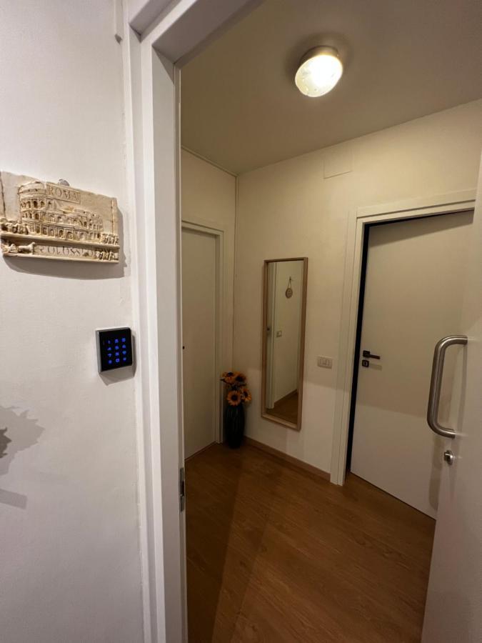 Roma Vatican'S Room 외부 사진
